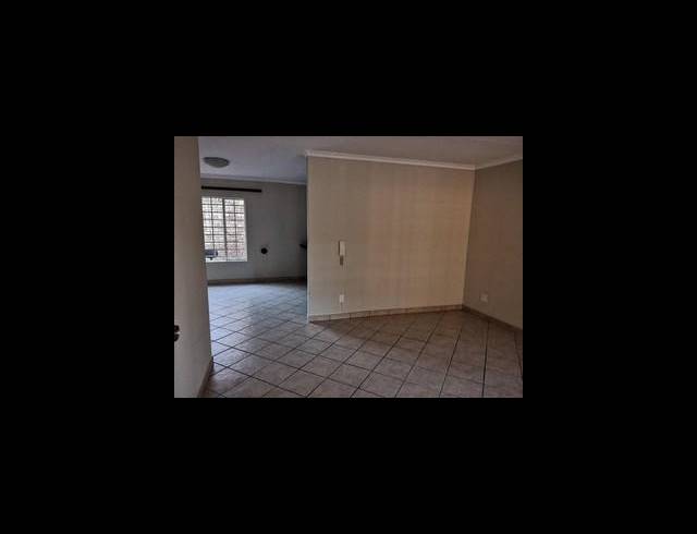 3 BEDROOM SIMPLEX TO LET IN THE WILDS
